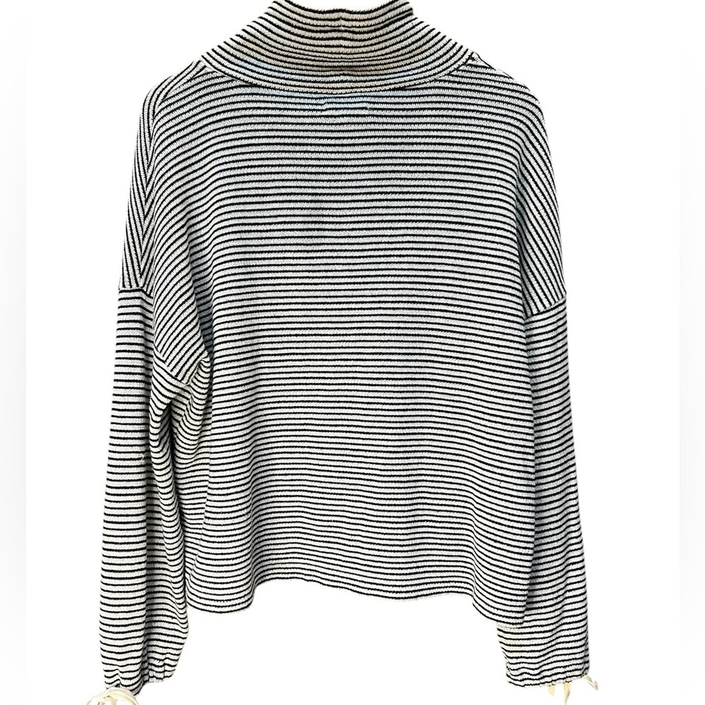 Mile(s) by Madewell Funnel Neck Tie-Sleeve Sweatshirt - Picture 4 of 9